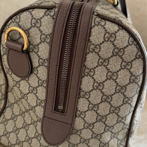 Gucci medium Savoy duffle bag - Picture 8 of 8